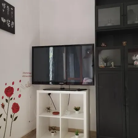 Incantevole Roma Est Apartment